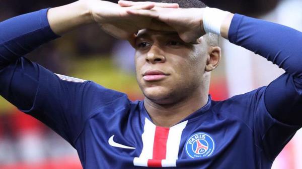 Mbappe đến Real Madrrid: Sự bất quá tam