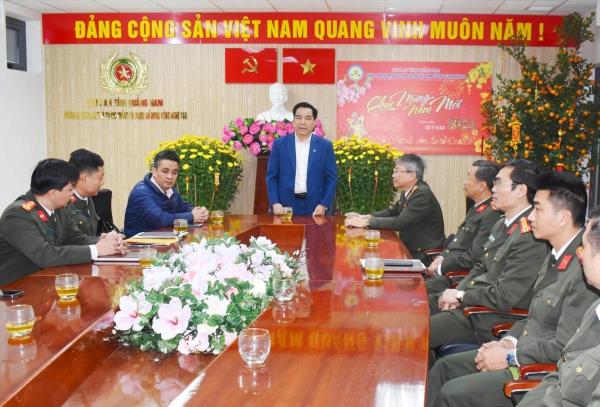 Những chiến công nức lòng nhân dân