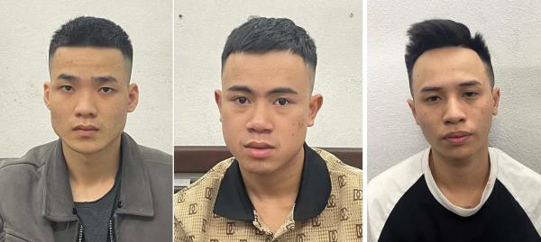 Bắt nhóm đối tượng mua bán ma túy thủ theo súng quân dụng