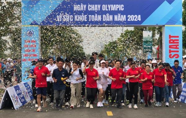 Đà Nẵng: Sôi nổi ngày chạy Olympic vì sức khỏe toàn dân năm 2024
