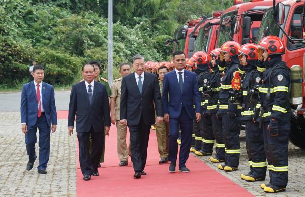 Hơn 100 Cảnh sát PCCC và CNCH của 3 nước Đông Dương diễn tập phương án chữa cháy và CNCH