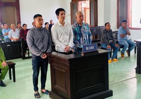 Đi tù vì đòi nợ bằng súng