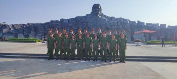 Lực lượng Cảnh sát QLHC về TTXH Công an Quảng Nam, Quảng Ngãi và Kon Tum tổ chức Về nguồn