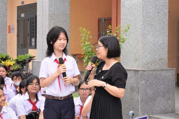 Tuyên truyền, tư vấn chăm sóc sức khỏe tâm thần, phòng ngừa rối nhiễu tâm trí cho học sinh
