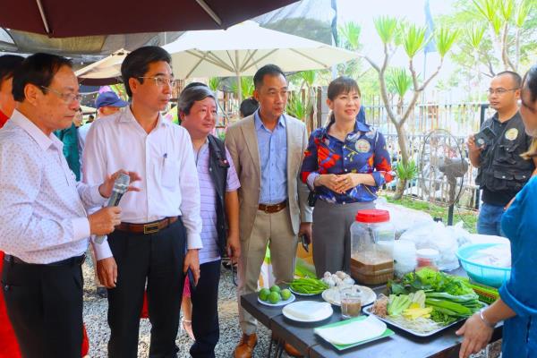 Phát triển ẩm thực thành sản phẩm du lịch đặc sắc của TP Đà Nẵng