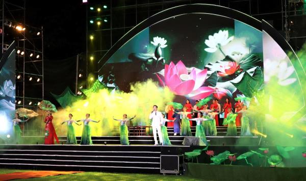 Đặc sắc chương trình khai mạc Lễ hội Làng Sen năm 2024