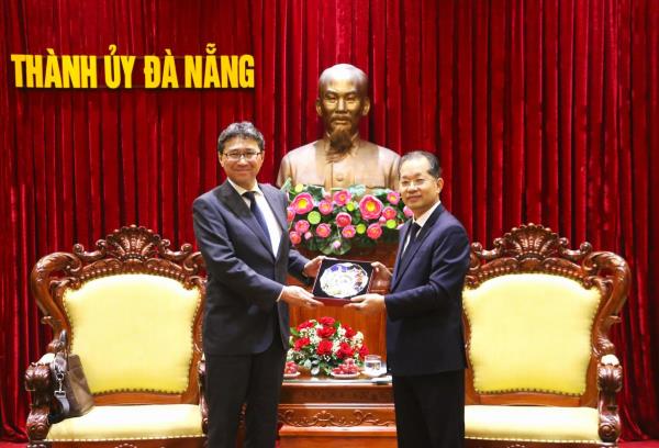 Bí thư Thành ủy Nguyễn Văn Quảng tiếp tân Tổng lãnh sự Nhật Bản tại Đà Nẵng
