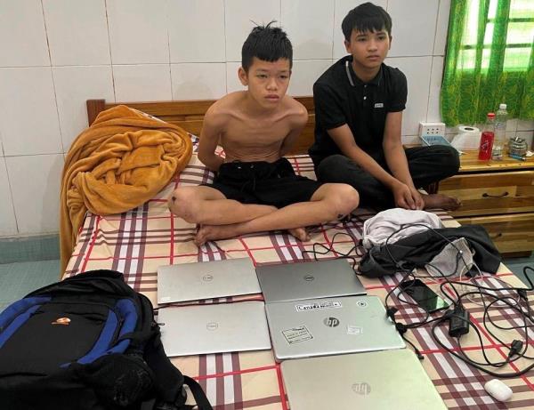 Nhanh chóng bắt 2 đối tượng trộm nhiều laptop