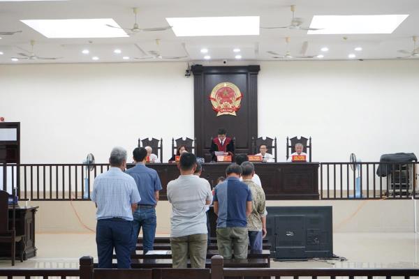 Tuyên án nhóm ngư dân cùng cán bộ nâng khống công suất tàu, trục lợi tiền hỗ trợ