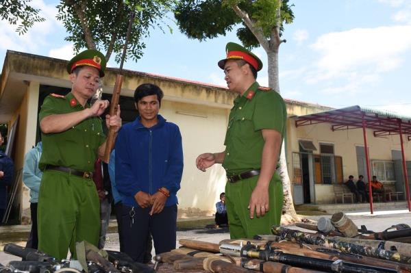 Trao sinh kế, đổi vũ khí