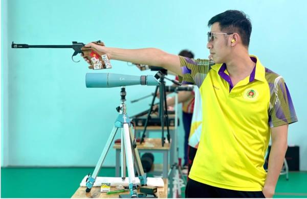 Bắn súng CAND đoạt 4 huy chương vàng