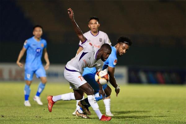 V.League 2023-2024 vòng 17: Trong tầm mắt của HLV Kim Sang-sik