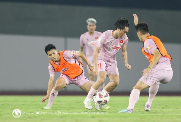 Tuyết và lửa, mơ và thực...