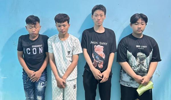 Truy nóng nhóm yêng hùng tuổi teen trong đêm