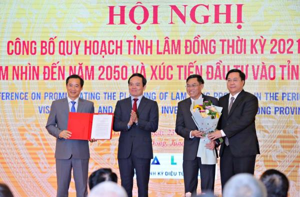 Lâm Đồng công bố Quy hoạch tỉnh thời kỳ 2021 - 2030, tầm nhìn đến năm 2050 và xúc tiến đầu tư