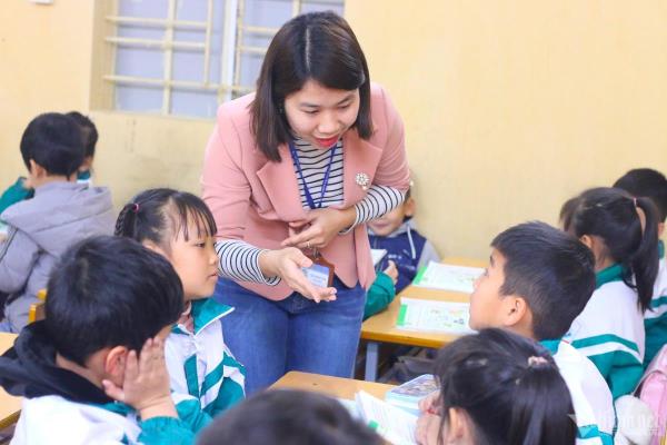 Đề xuất thay đổi chế độ làm việc của giáo viên