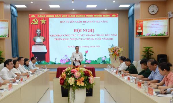 Cần tăng cường hơn nữa công tác đấu tranh, phản bác các thông tin xấu, độc