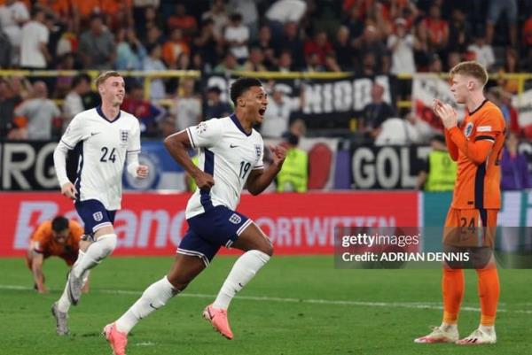 Video bóng đá Hà Lan - Anh: Thay người đỉnh cao, ngược dòng bùng nổ (Bán kết EURO)