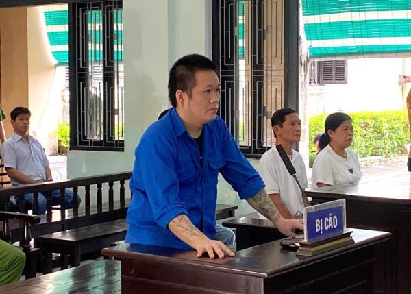 Hạ thủ bất lưu tình