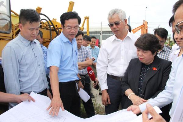 Đoàn giám sát của Quốc hội khảo sát các dự án bất động sản vướng mắc pháp lý ở Đà Nẵng