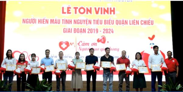 Quận Liên Chiểu tôn vinh 25 cá nhân và gia đình hiến máu tiêu biểu giai đoạn 2019-2024