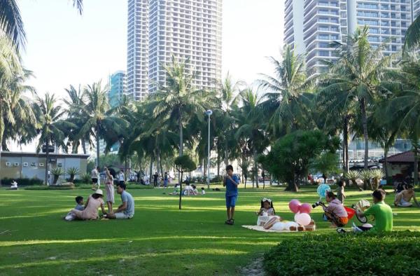 Nhiều bất cập trong đầu tư, quản lý hệ thống công viên, vườn dạo