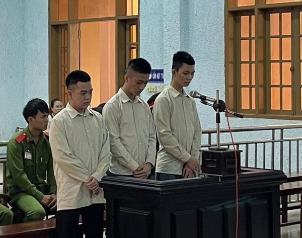 Nhóm côn đồ lãnh án