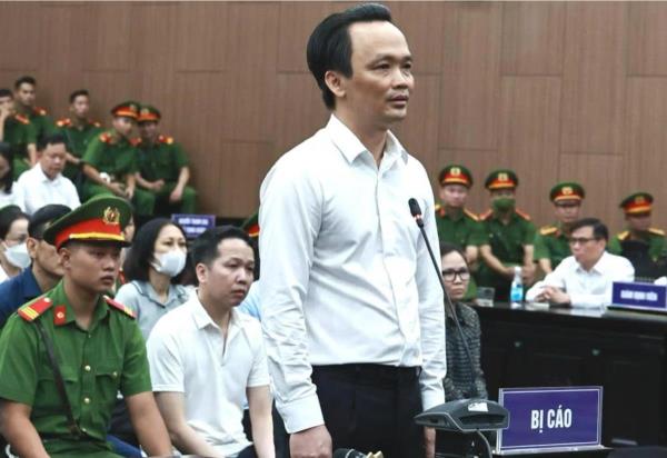 Viện Kiểm sát đề nghị tuyên phạt bị cáo Trịnh Văn Quyết từ 24-26 năm tù