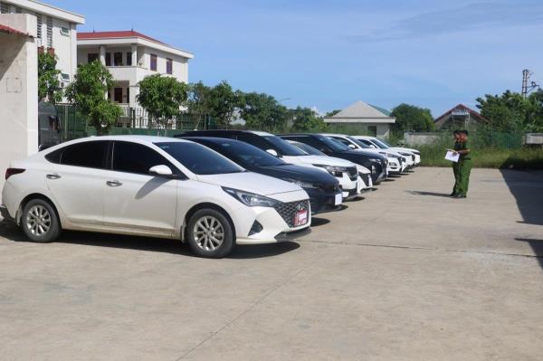 Nhân viên bán ô-tô tung chiêu ưu đãi cho khách hàng đã mua xe rồi lừa đảo hơn 10 tỷ đồng