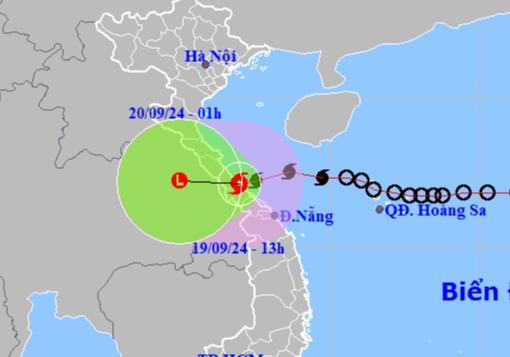 Bão số 4 đã đổ bộ Quảng Bình-Quảng Trị, mưa trắng trời, đe doạ lũ quét và ngập lụt