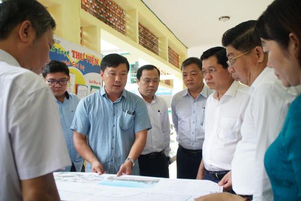Lãnh đạo thành phố kiểm tra thực tế chủ trương đầu tư trường THCS Lý Thường Kiệt