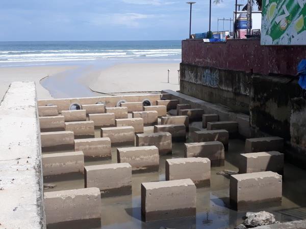 Vì sao dự án cuối cùng chống tràn nước thải ra biển Đà Nẵng lại trễ hẹn?