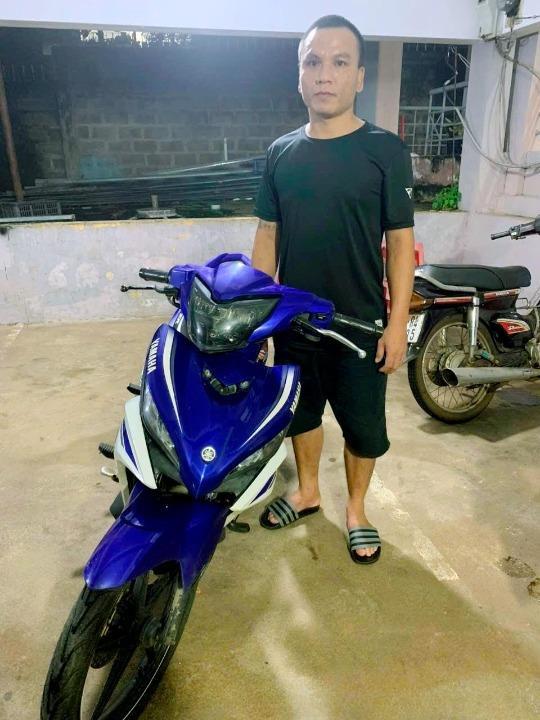 Mắt  thần truy trộm