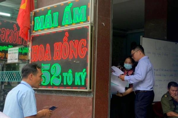 Tạm giữ chủ Mái ấm Hoa Hồng cùng một số người khác