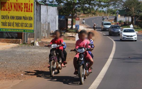 Chuyển biến rõ rệt trong việc xử lý nghiêm học sinh vi phạm giao thông và lỗi giao xe cho người không đủ tuổi điều khiển theo Nghị định 168