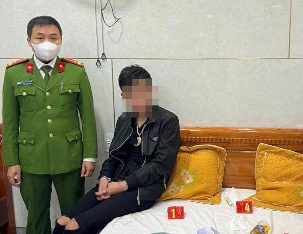 Bắt ma ở phòng 203