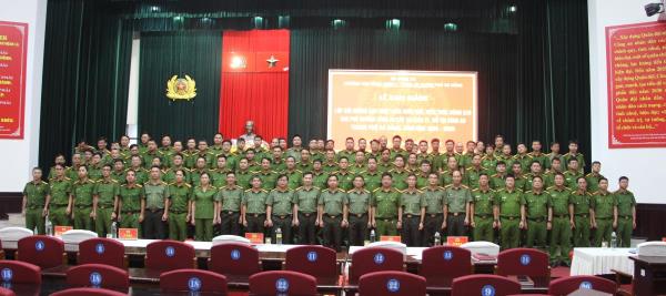 Khai giảng Lớp bồi dưỡng cập nhật kiến thức mới, kiến thức nâng cao cho 104 Phó trưởng Công an cấp xã