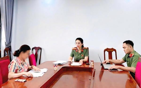 Hiệu vàng ở trung tâm Đà Nẵng bị phạt vì thu đổi hơn 2 tỷ đồng tiền ngoại tệ trái phép