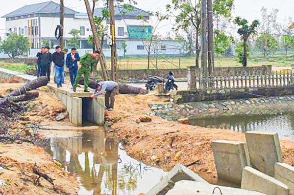 Nam sinh bị điện giật tử vong