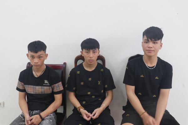 Bắt giữ 3 đối tượng đột nhập Điện máy Xanh trộm cắp tài sản