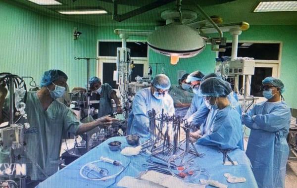 Bệnh nhân xuất viện sau hành trình ghép tim đầy cam go