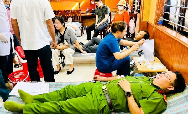 Tích cực tham gia ngày hội hiến máu tình nguyện năm 2025