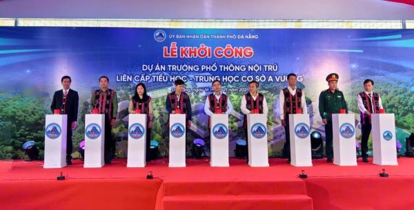 Chủ tịch UBND thành phố Đà Nẵng dự Lễ khởi công Trường phổ thông nội trú liên cấp Tiểu học-Trung học cơ sở xã A Vương