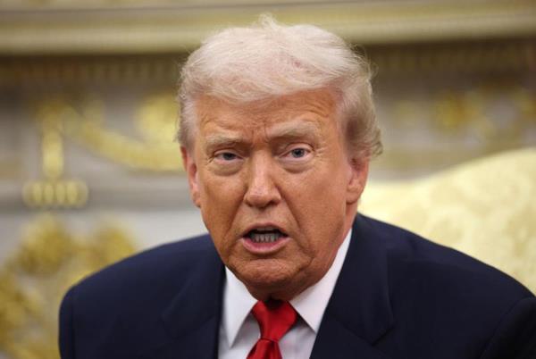 Tỷ lệ ủng hộ Tổng thống Trump giảm xuống mức thấp nhất từ đầu nhiệm kỳ