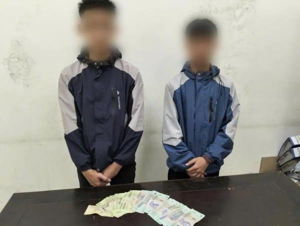 Đạo chích nhí lộ diện