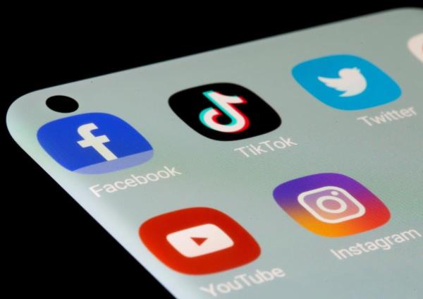 Malaysia cấm người dưới 16 tuổi dùng mạng xã hội