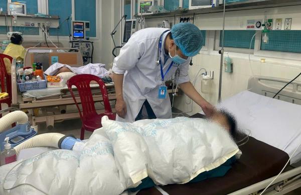 Nghi vấn cha ôm 2 con nhảy sông tự tử