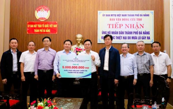 Các doanh nghiệp, tổ chức, cá nhân ủng hộ hơn 24 tỷ đồng giúp người dân Đà Nẵng khắc phục hậu quả bão lụt