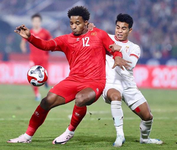 Gió đảo chiều với đội tuyển Việt Nam