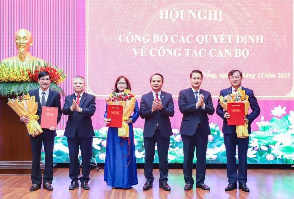 Đà Nẵng công bố quyết định phân công, điều động, bổ nhiệm nhiều cán bộ chủ chốt